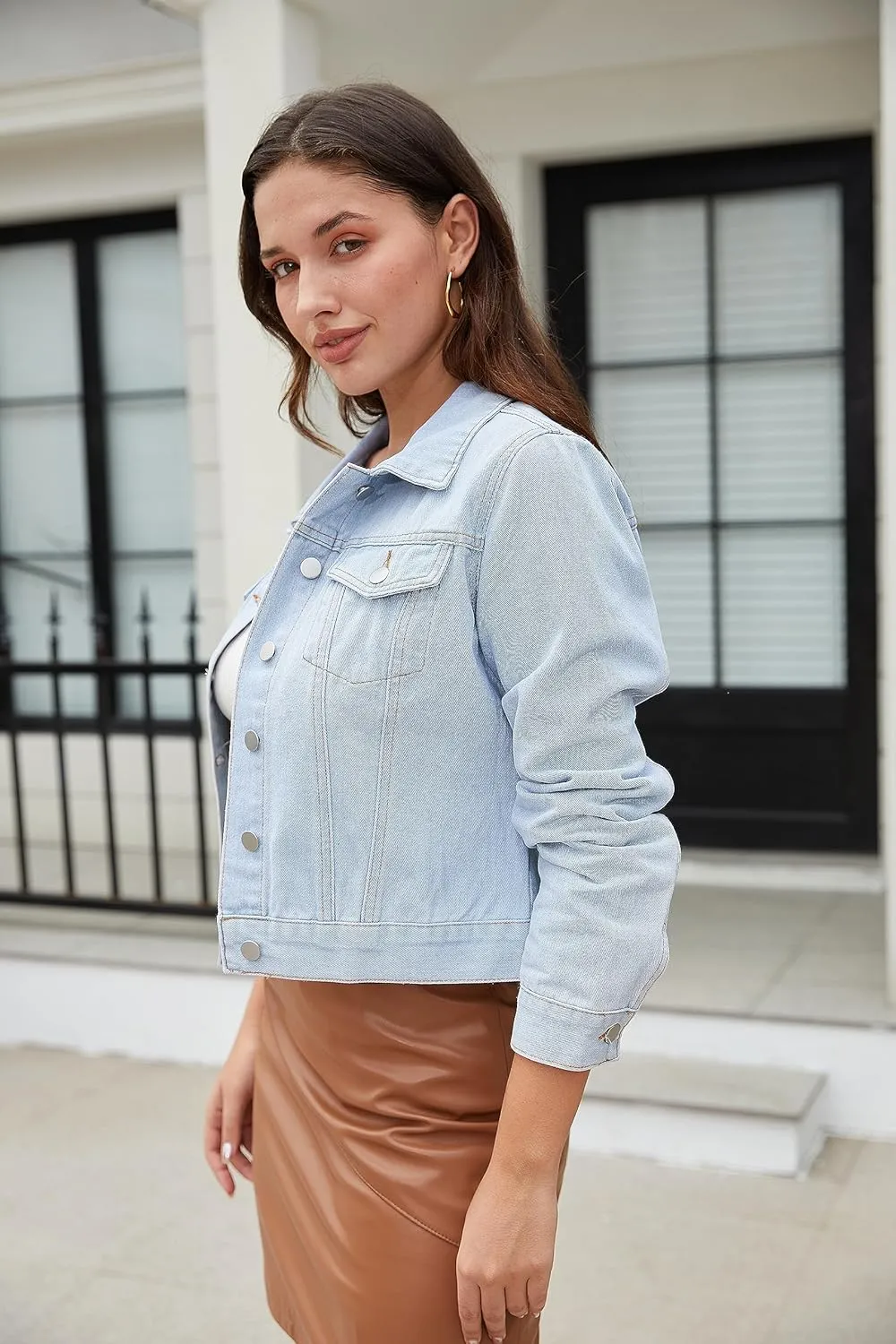 andy & natalie Women's Denim Jackets Cropped Long Sleeve Basic Button Down Crop Jean Shacket with Pockets