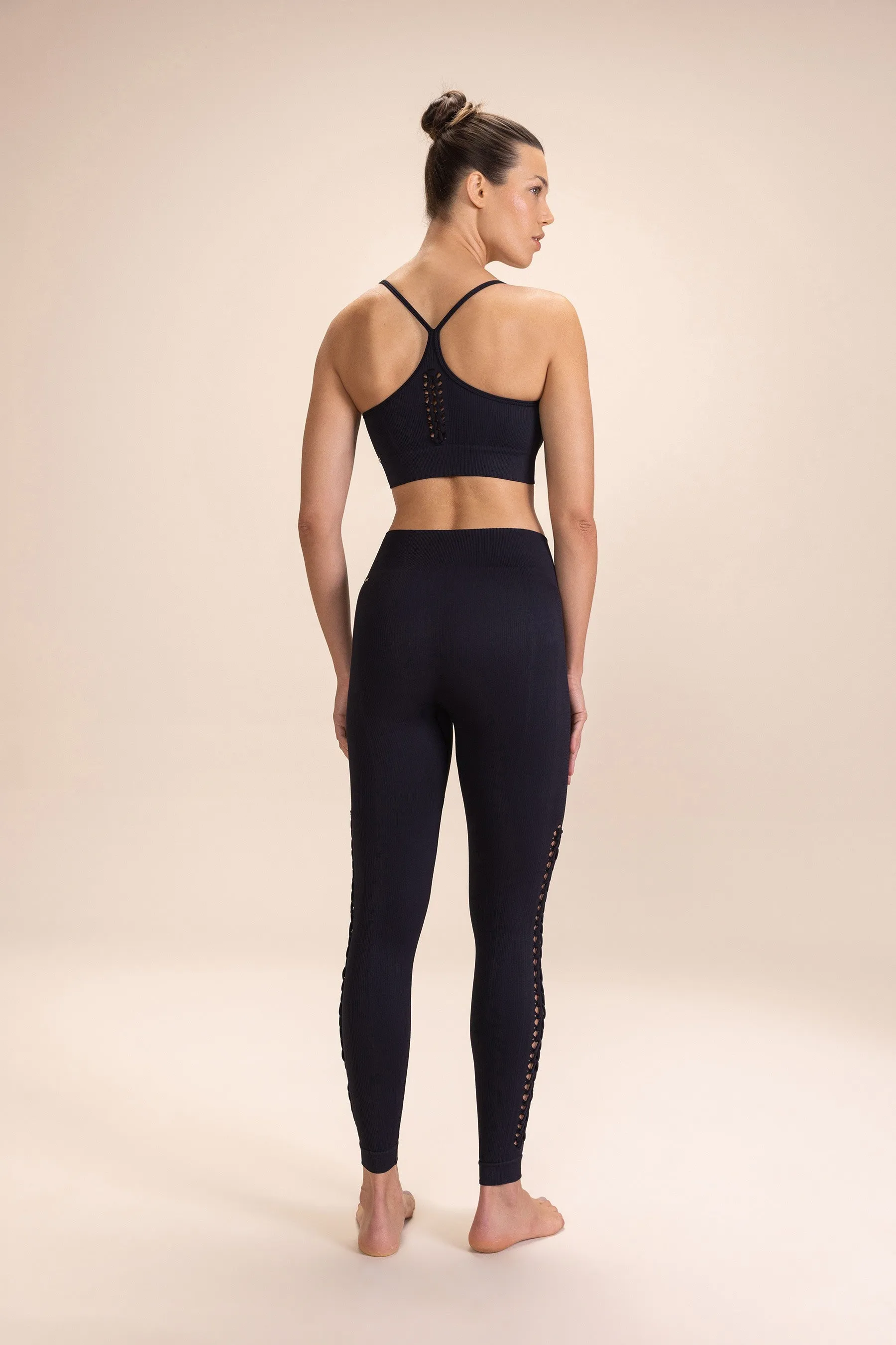 Explore Seamless Leggings