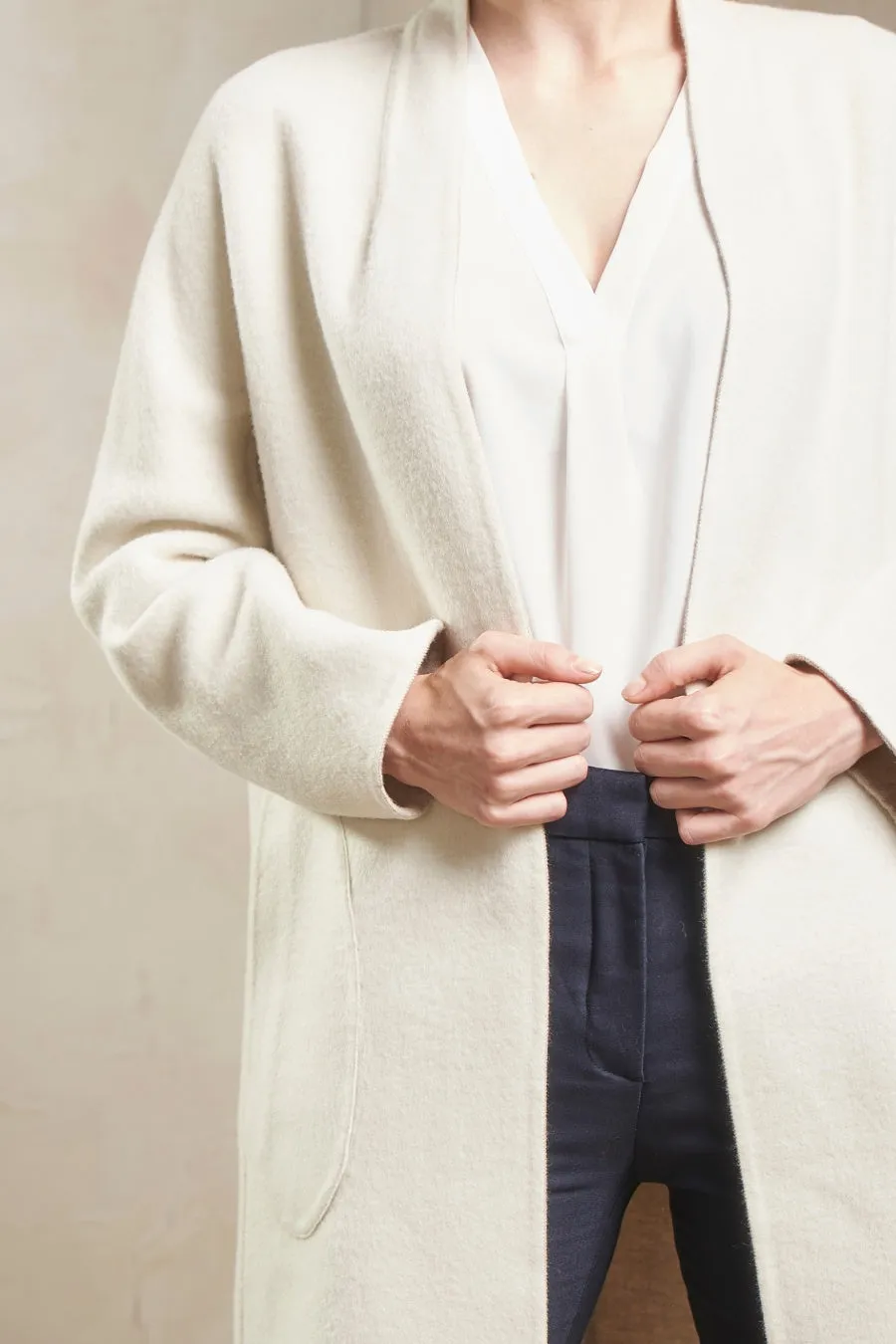 Stefanie Coat Baby Alpaca & Wool Color Sabbia & Ecru