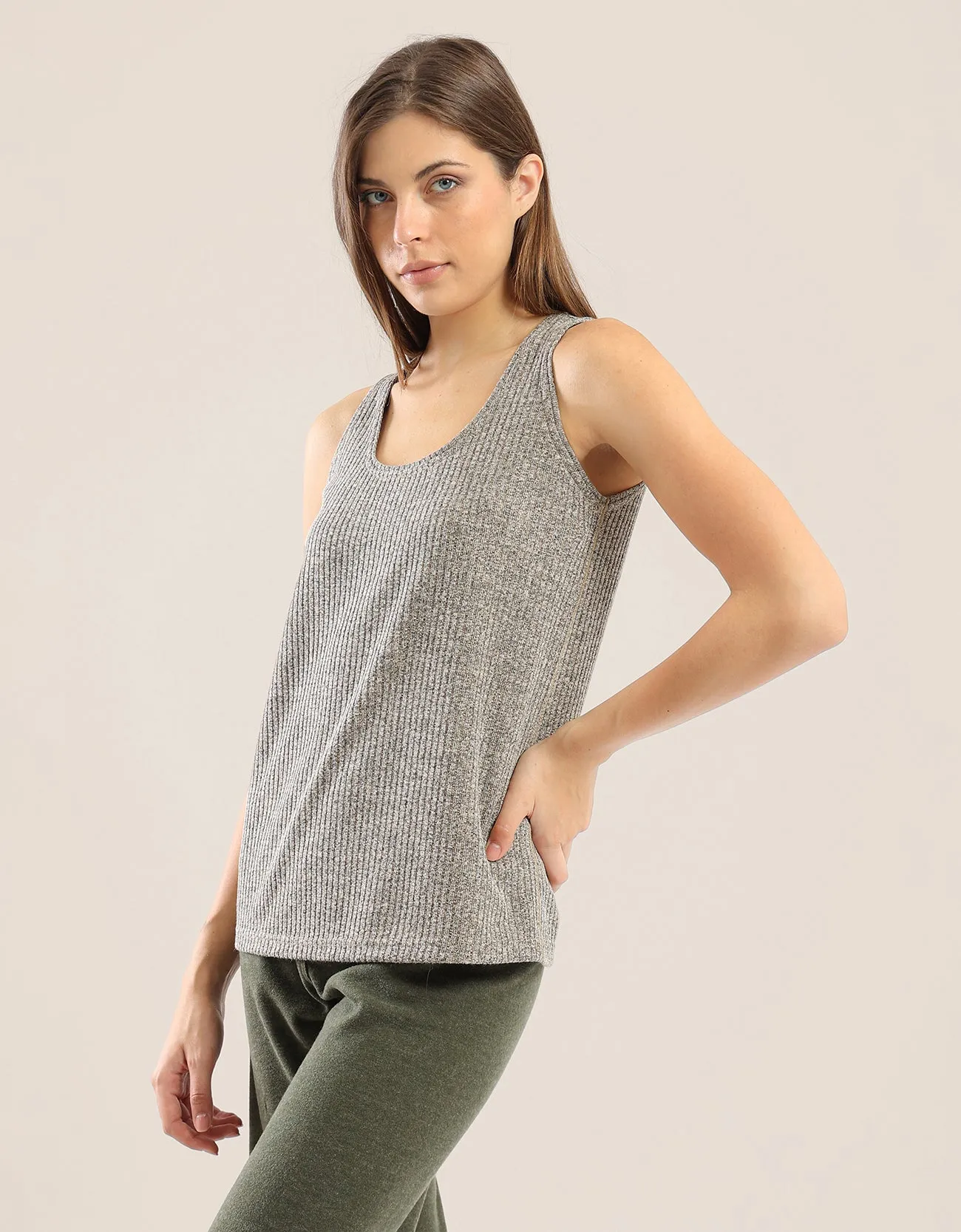 Tank top in ribbed tricot with round neckline and sleeveless