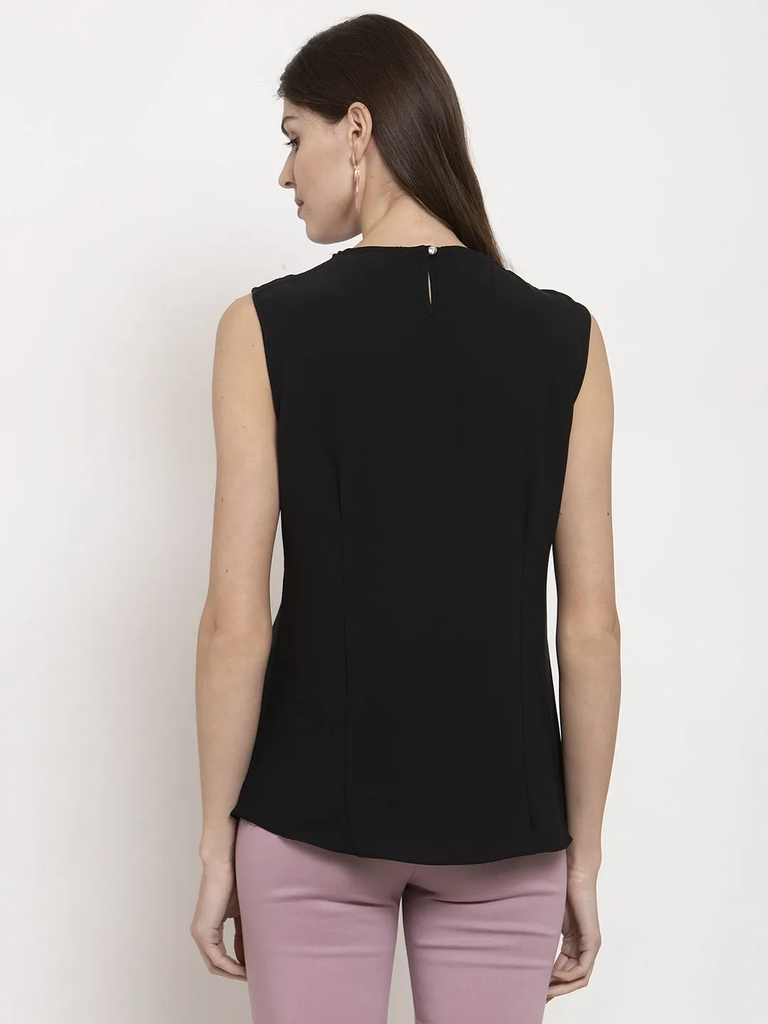 Women Relaxed Fit Sleeve-Less Top